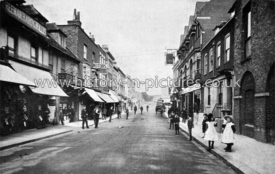 The High Street, Romford, Essex. c.1906